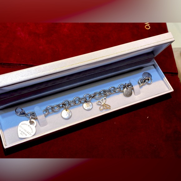 Authentic 925 Tiffany & Co. return to Tiffany charm bracelet 5 charms K P A L - Picture 4 of 12